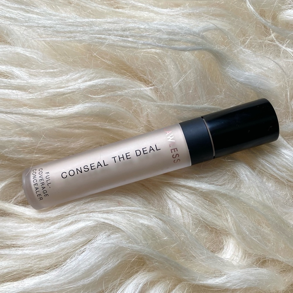 Lawless Conceal The Deal Concealer